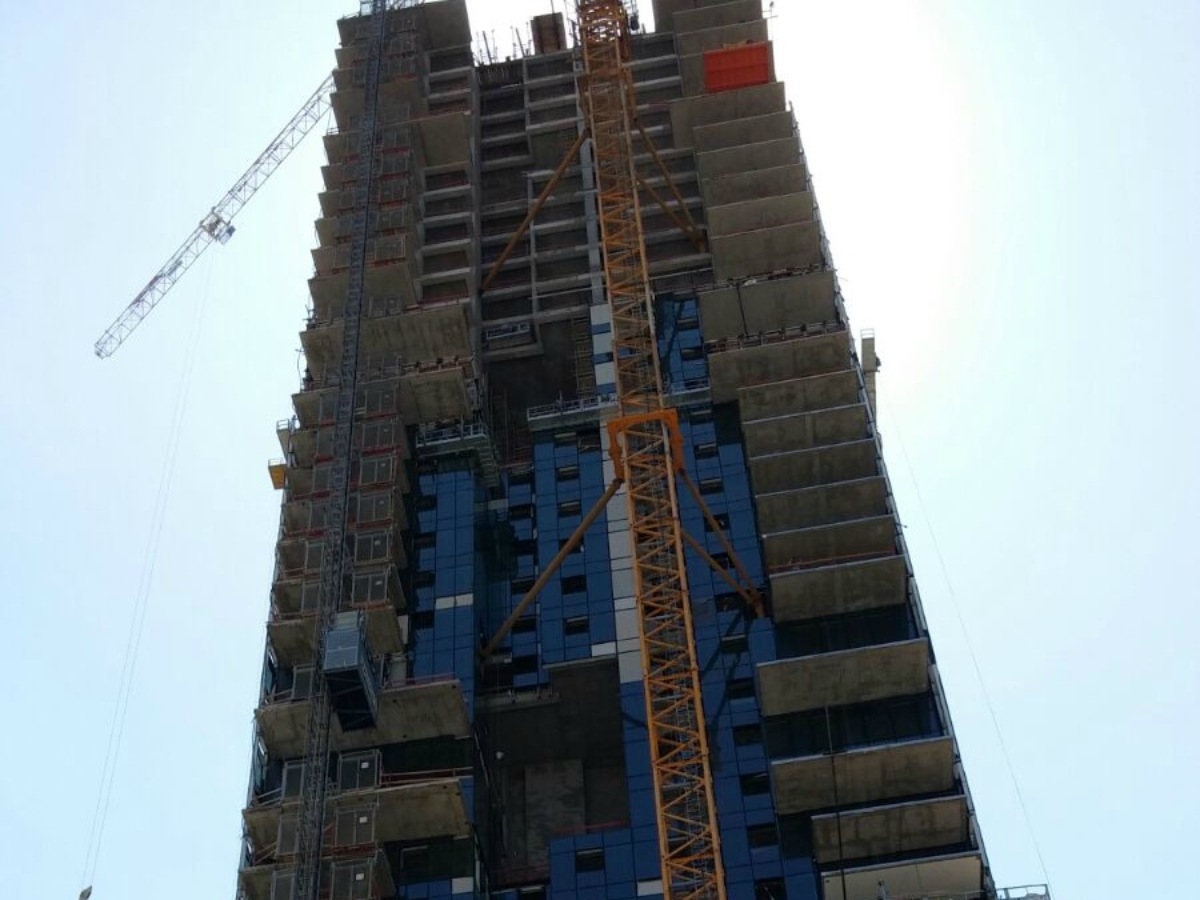 פארק בבלי תל אביב – עיגון קירות מסך עם בורג בטון BT