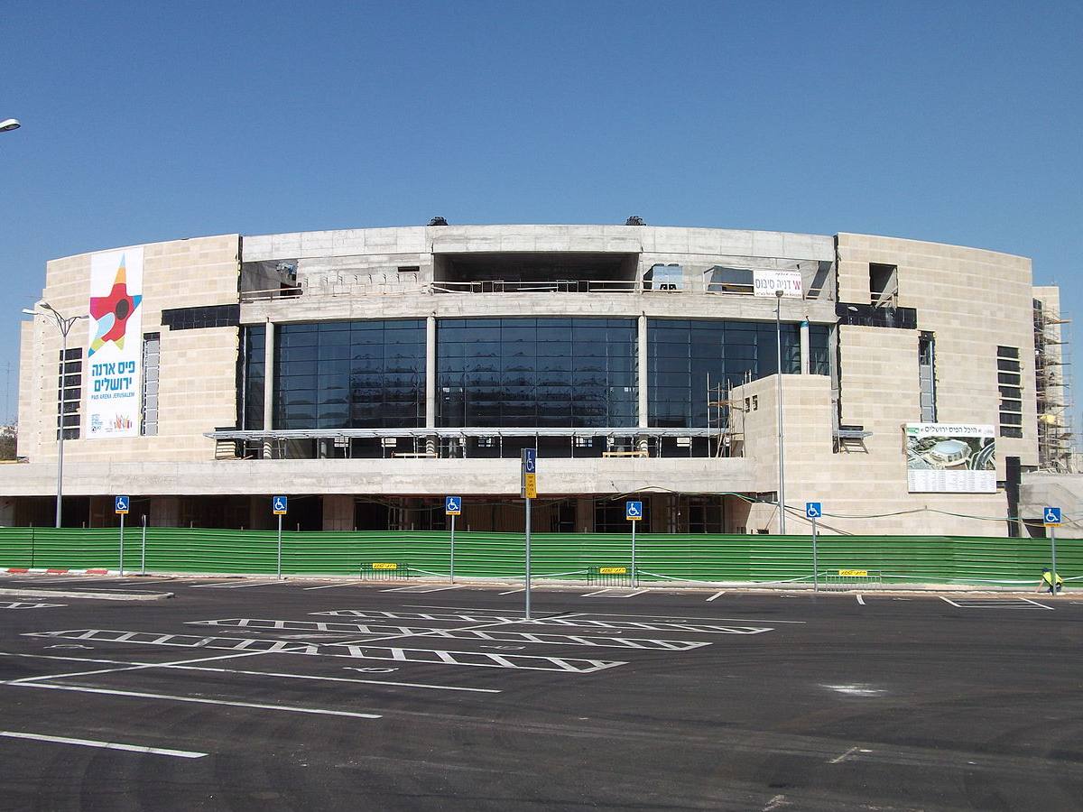 Arena Jerusalem – בורג בטון BT לקירות מסך